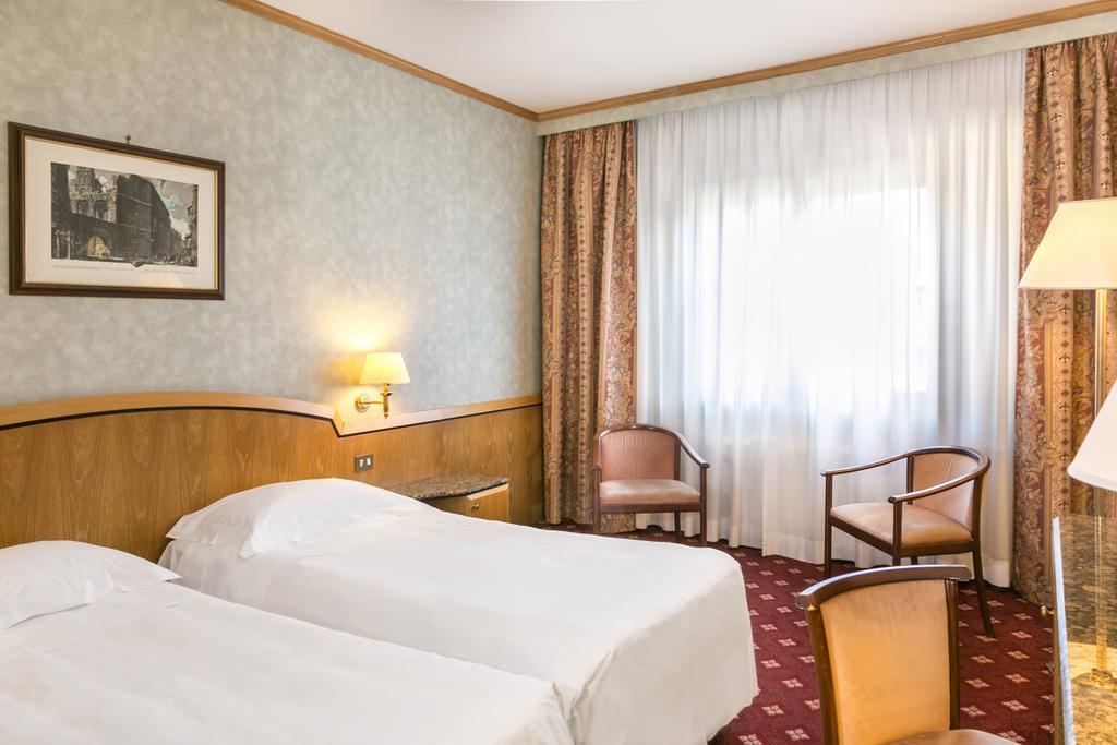 Hotel Beverly Hills Рим Екстер'єр фото