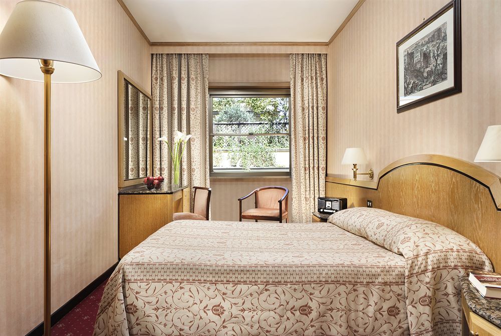 Hotel Beverly Hills Рим Екстер'єр фото
