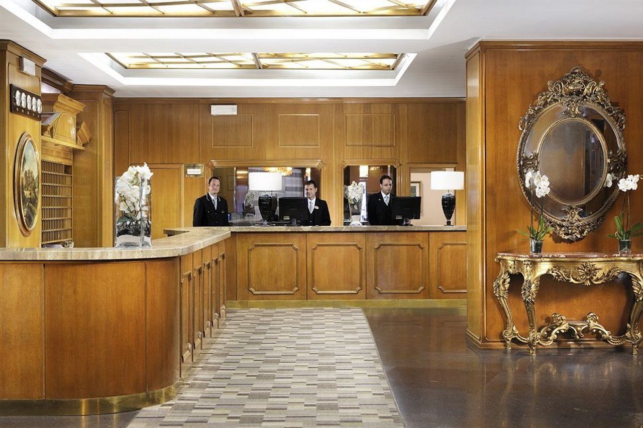 Hotel Beverly Hills Рим Екстер'єр фото